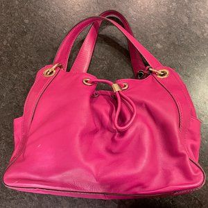 COACH sholder bag - pink - in gently used but great condition